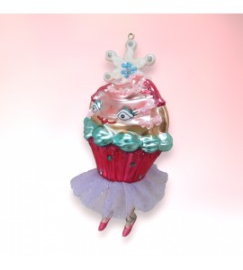 Madame Cupcake Rose